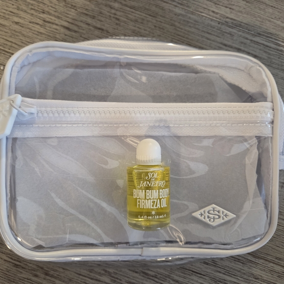 Sol de Janeiro Other - Sol de Janeiro Bum Bum Body Oil. Travel Size And A Bag As A Gift.